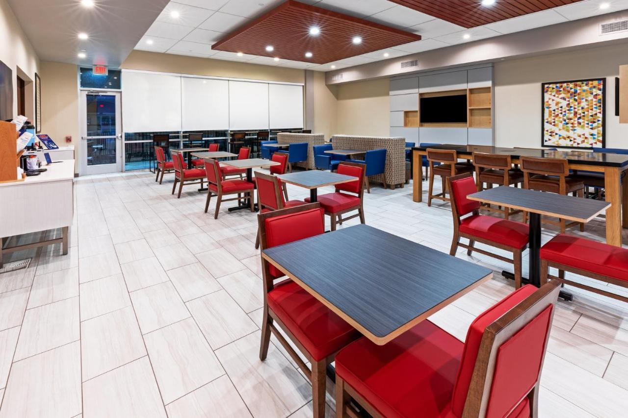 Holiday Inn Express & Suites - Houston - Downtown North By Ihg Exterior photo
